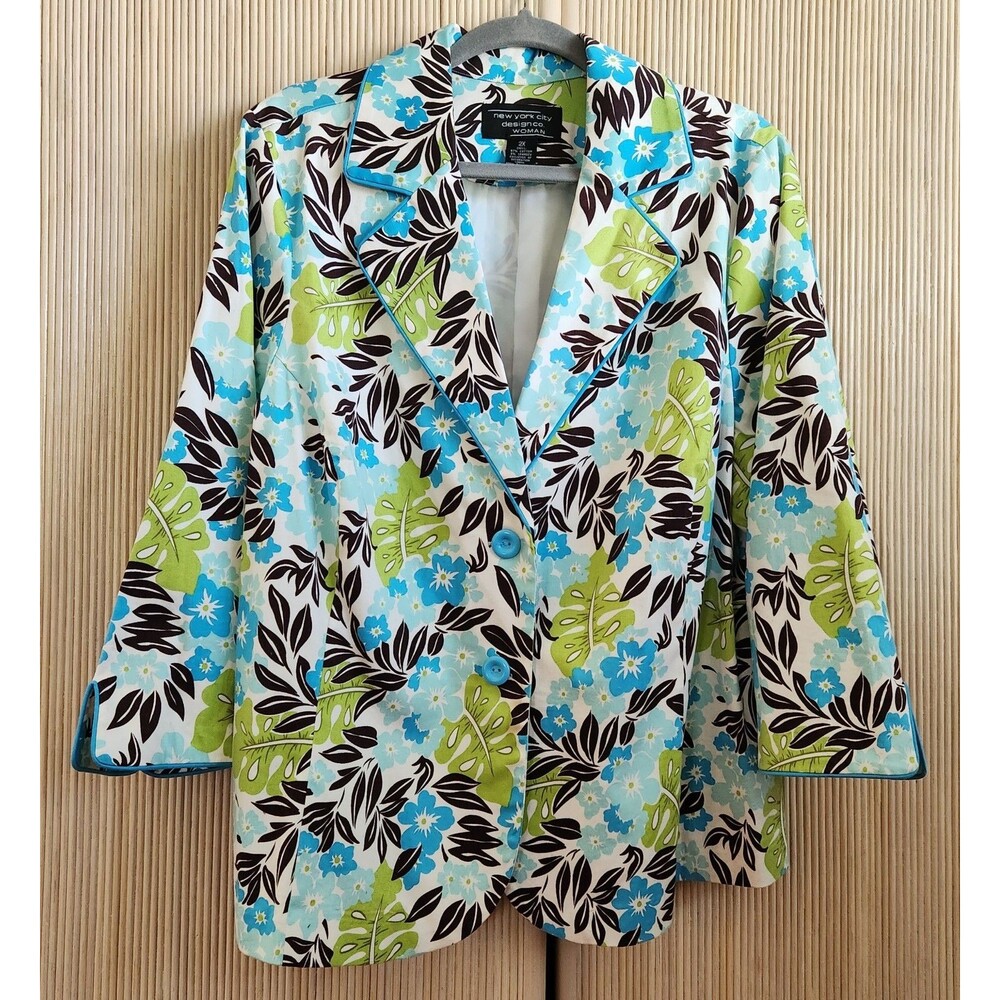 New York City Design Co Woman's Blazer Size 2X Floral Tropical 3/4 Sleeve EUC